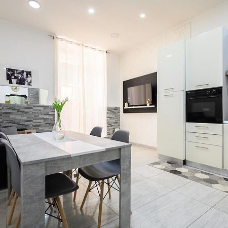 Apartmán Manu Family House Neapol Exteriér fotografie