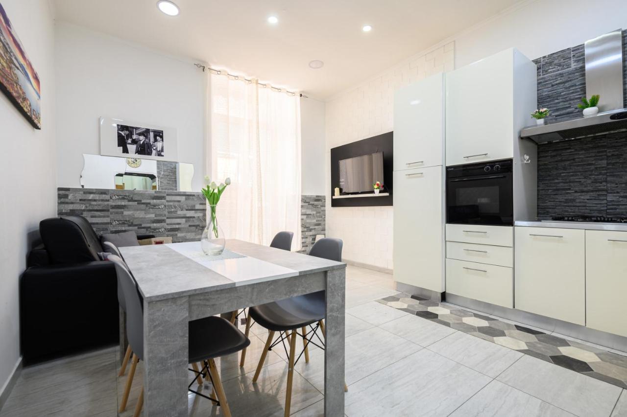 Apartmán Manu Family House Neapol Exteriér fotografie